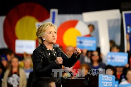 Poll: Clinton holds advantage in battleground states        - ảnh 1